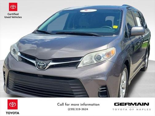 2019 Toyota Sienna LE