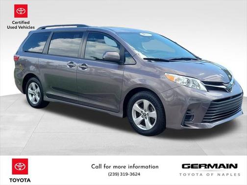 2019 Toyota Sienna LE