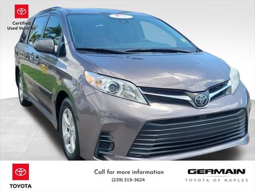 2019 Toyota Sienna LE