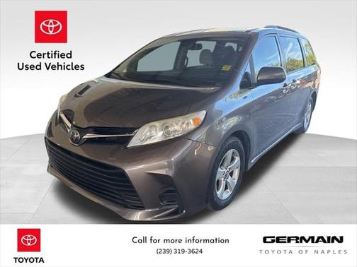 2019 Toyota Sienna LE