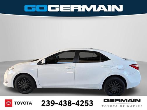 Super White 2018 Toyota Corolla LE