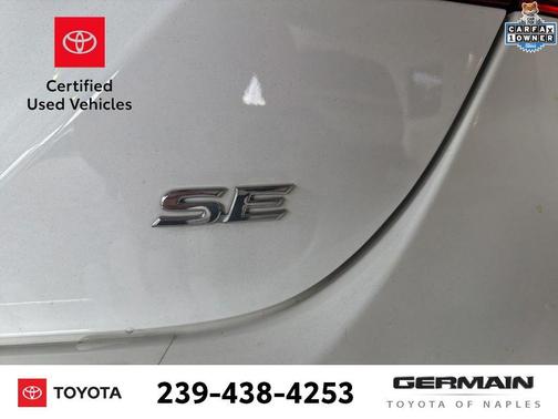 Ice Cap 2023 Toyota Camry SE