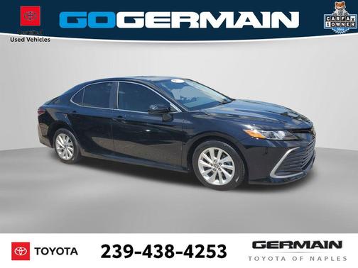 Midnight Black Metallic 2022 Toyota Camry LE