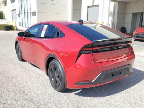 2026 Toyota Prius LE