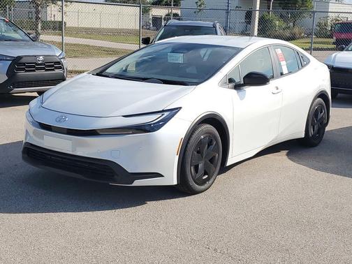 2026 Toyota Prius LE