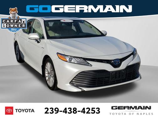 2019 Toyota Camry Hybrid XLE