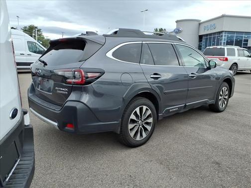 2023 Subaru Outback Touring XT