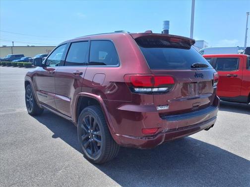 2021 Jeep Grand Cherokee Laredo X