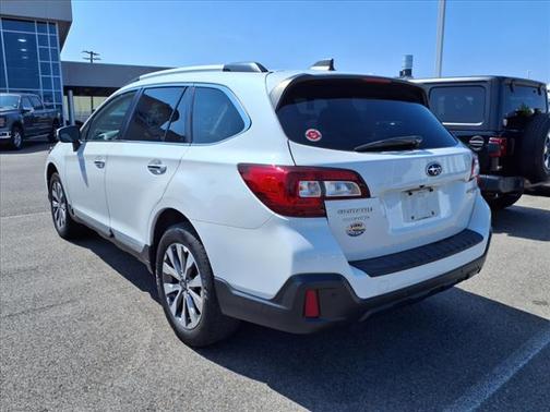 2019 Subaru Outback 2.5i Touring