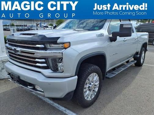 Silver Ice Metallic 2022 Chevrolet Silverado 2500 HIGH COUNTRY