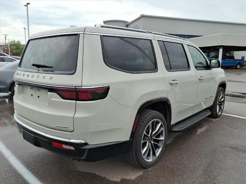 Luxury White Pearlcoat 2022 Jeep Wagoneer SERIES II