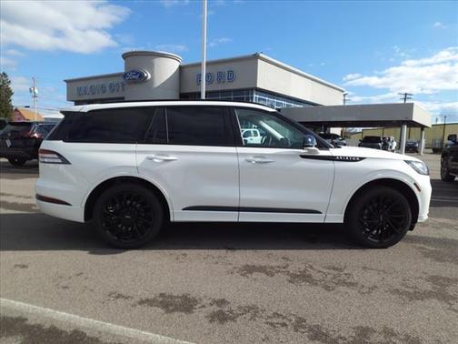 2025 Lincoln Aviator Reserve AWD