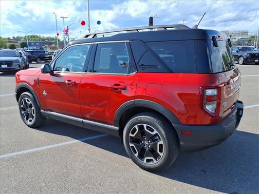 HOT PEPPER RED METALLIC TC 2024 Ford Bronco Sport OUTER BANKS