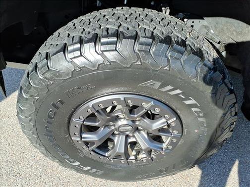 CARBONIZED GRAY METALLIC 2025 Ford F-150 RAPTOR