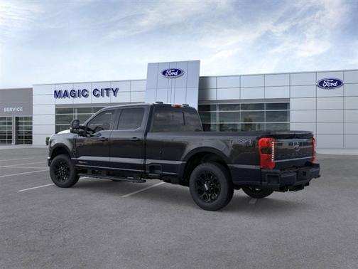 2025 Ford F-350 Lariat Super Duty