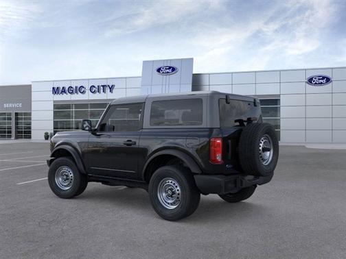 2025 Ford Bronco Base