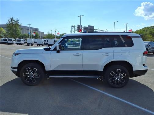 White 2024 Lexus GX 550 550 PREMIUM+