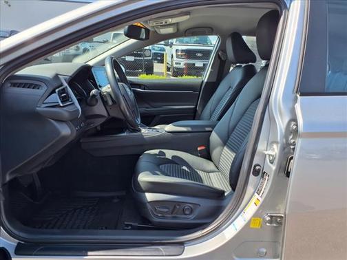 2022 Toyota Camry SE Nightshade