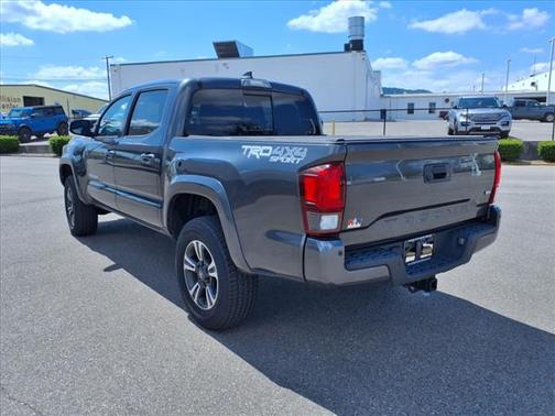 2019 Toyota Tacoma SR