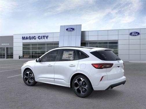 2025 Ford Escape ST-Line Elite