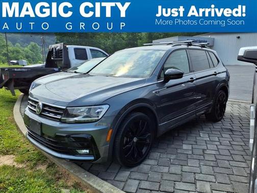 2021 Volkswagen Tiguan 2.0T SE R-Line Black