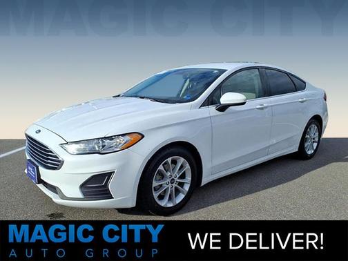 OXFORD WHITE 2020 Ford Fusion SE