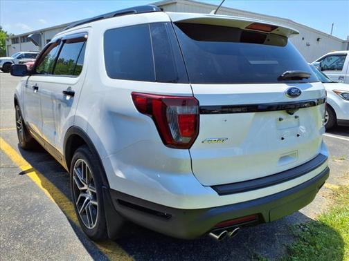 2018 Ford Explorer sport