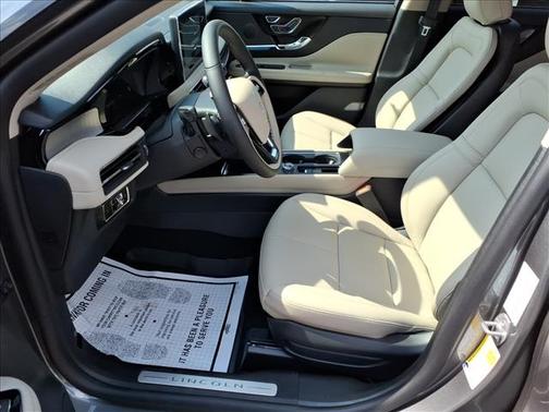 2025 Lincoln Corsair Premiere