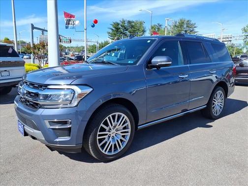 BLUE TINTED CLEARCOAT 2023 Ford Expedition LIMITED