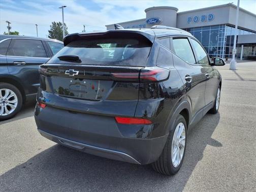 2023 Chevrolet Bolt EUV LT