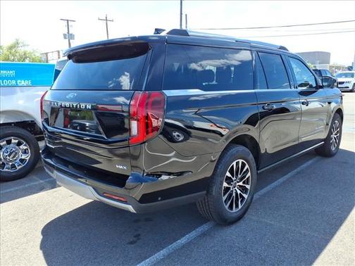 AGATE BLACK METALLIC 2025 Ford Expedition PLATINUM
