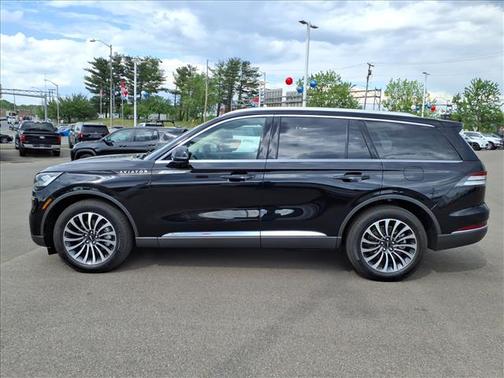 INFINITE BLACK MET CC 2023 Lincoln Aviator STANDARD