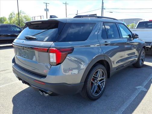CARBONIZED GRAY METALLIC 2025 Ford Explorer ST