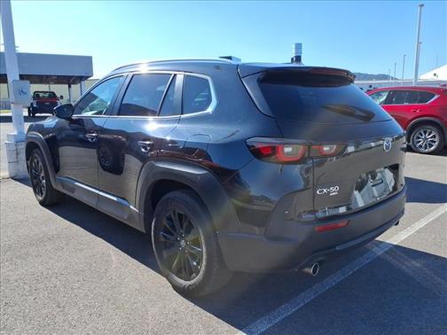 2025 Mazda CX-50 2.5 S Preferred Package