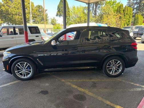 Black 2018 BMW X3 M40i