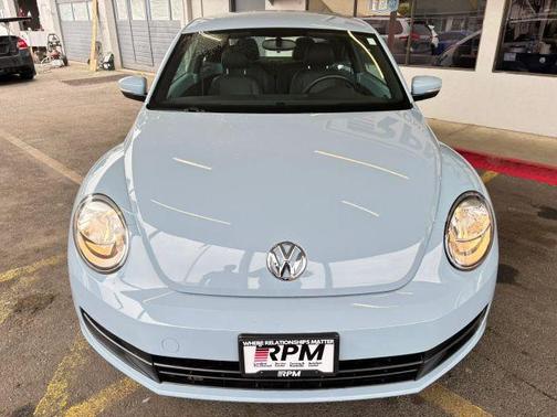 Blue 2012 Volkswagen Beetle 2.5L
