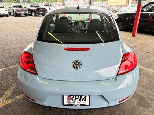 Blue 2012 Volkswagen Beetle 2.5L