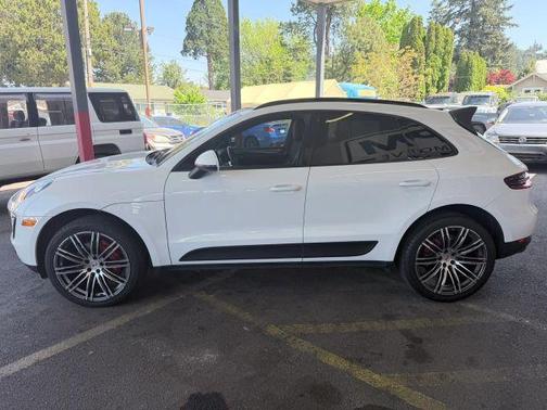 White 2015 Porsche Macan S