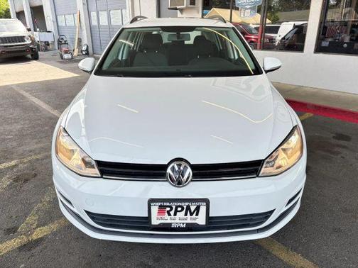 Pure White 2016 Volkswagen Golf SportWagen TSI S 4-Door