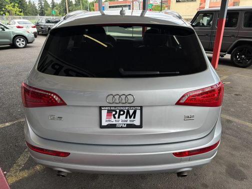 Silver 2010 Audi Q5 3.2 Premium Plus quattro