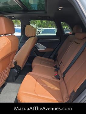 2023 Audi Q3 45 S line Premium