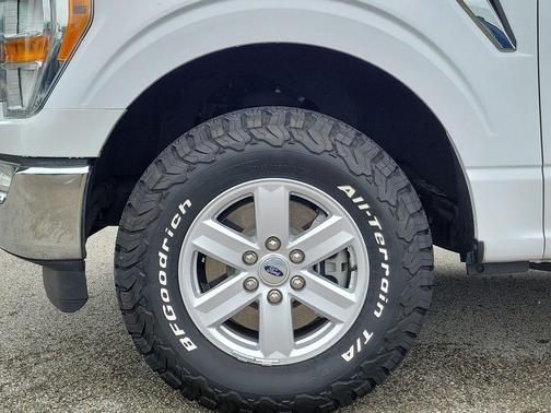 Oxford White 2021 Ford F-150 XLT