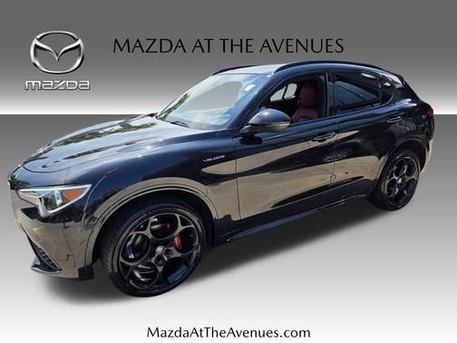 2022 Alfa Romeo Stelvio Veloce