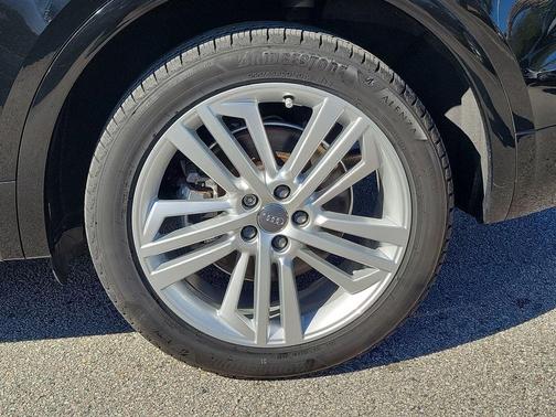 2018 Audi Q5 2.0T Prestige