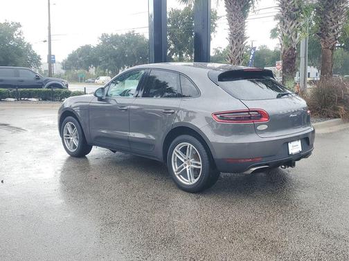 2018 Porsche Macan Base