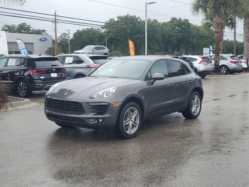 2018 Porsche Macan Base