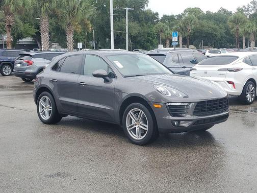 2018 Porsche Macan Base
