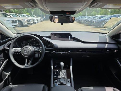 2025 Mazda Mazda3 FWD w/Preferred Package