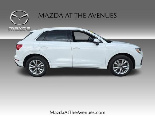 2024 Audi Q3 45 S line Premium
