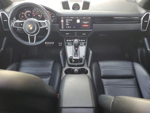 2019 Porsche Cayenne S